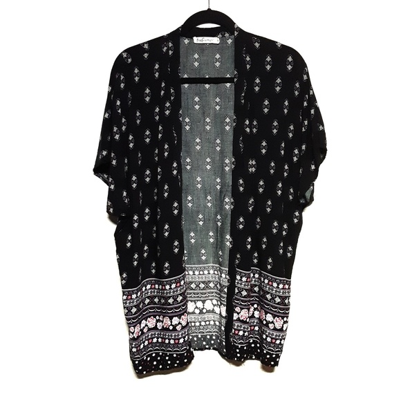 Free Fusion Other - Free Fusion Kimono